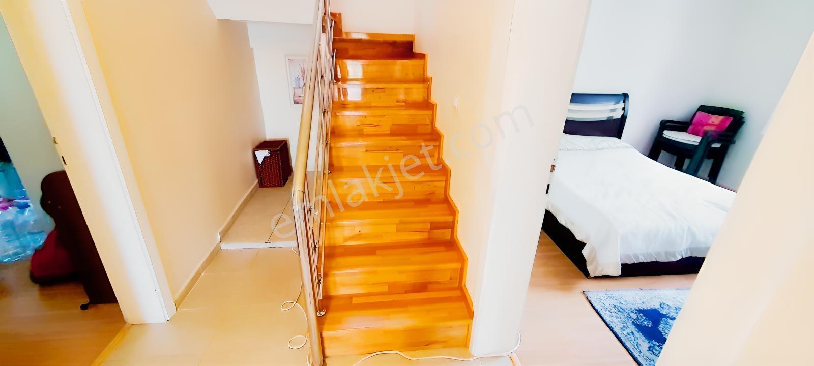 Ceviz Ve Çam Ağaçları Altında Havuzlu Muhteşem 6+2 Villa — fotoğraf 14