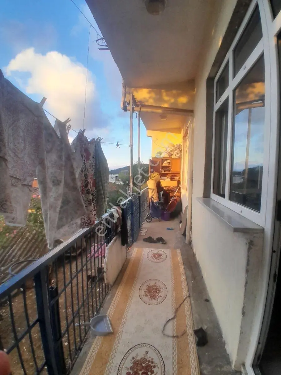 Satılık 41 M2 Hisseye Sahip 3+1 Merkezi Konumda Yatırımlık Daire — fotoğraf 7