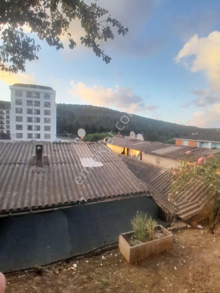 Satılık 41 M2 Hisseye Sahip 3+1 Merkezi Konumda Yatırımlık Daire — fotoğraf 9