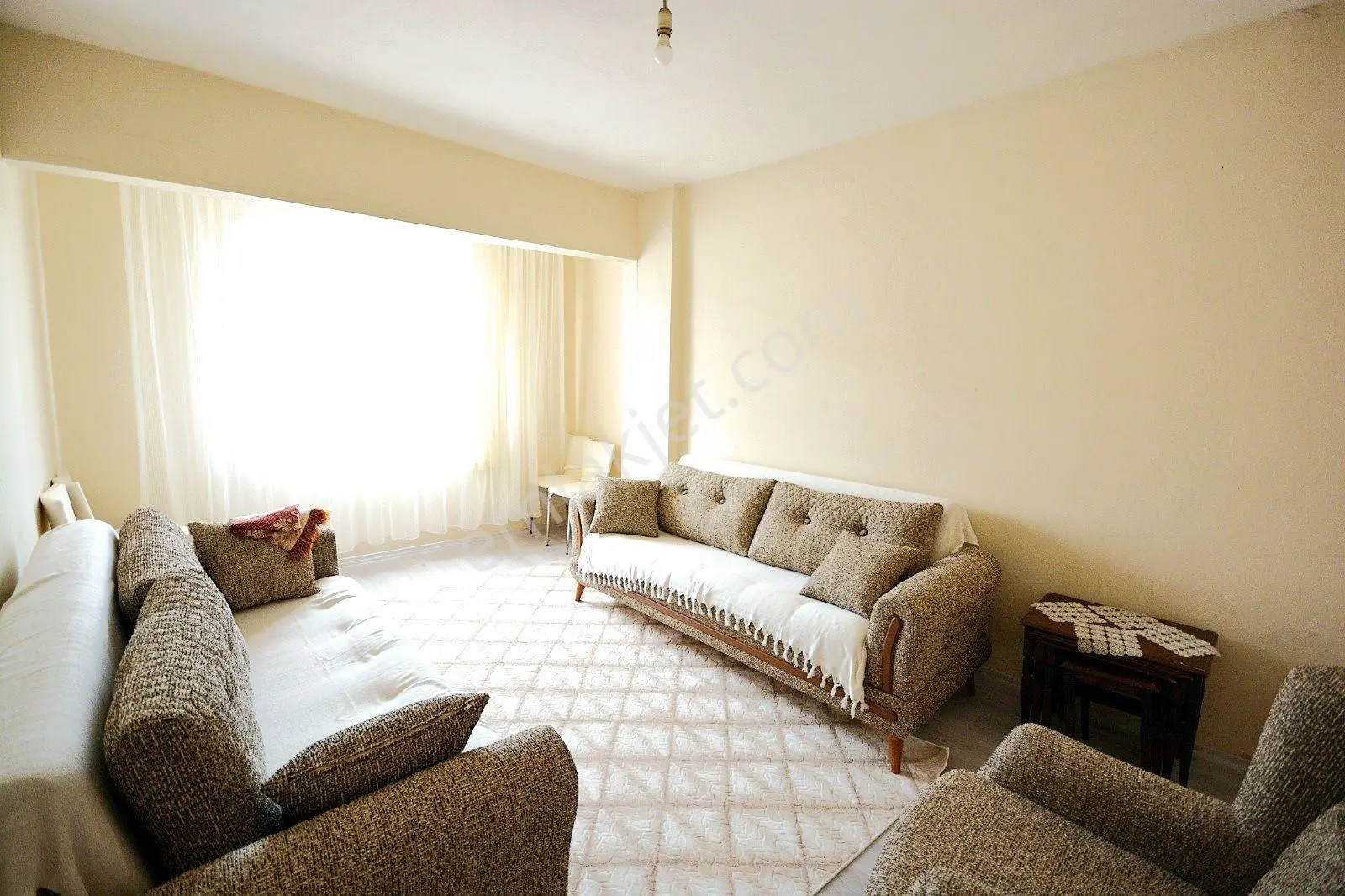 Satılık 41 M2 Hisseye Sahip 3+1 Merkezi Konumda Yatırımlık Daire — fotoğraf 10