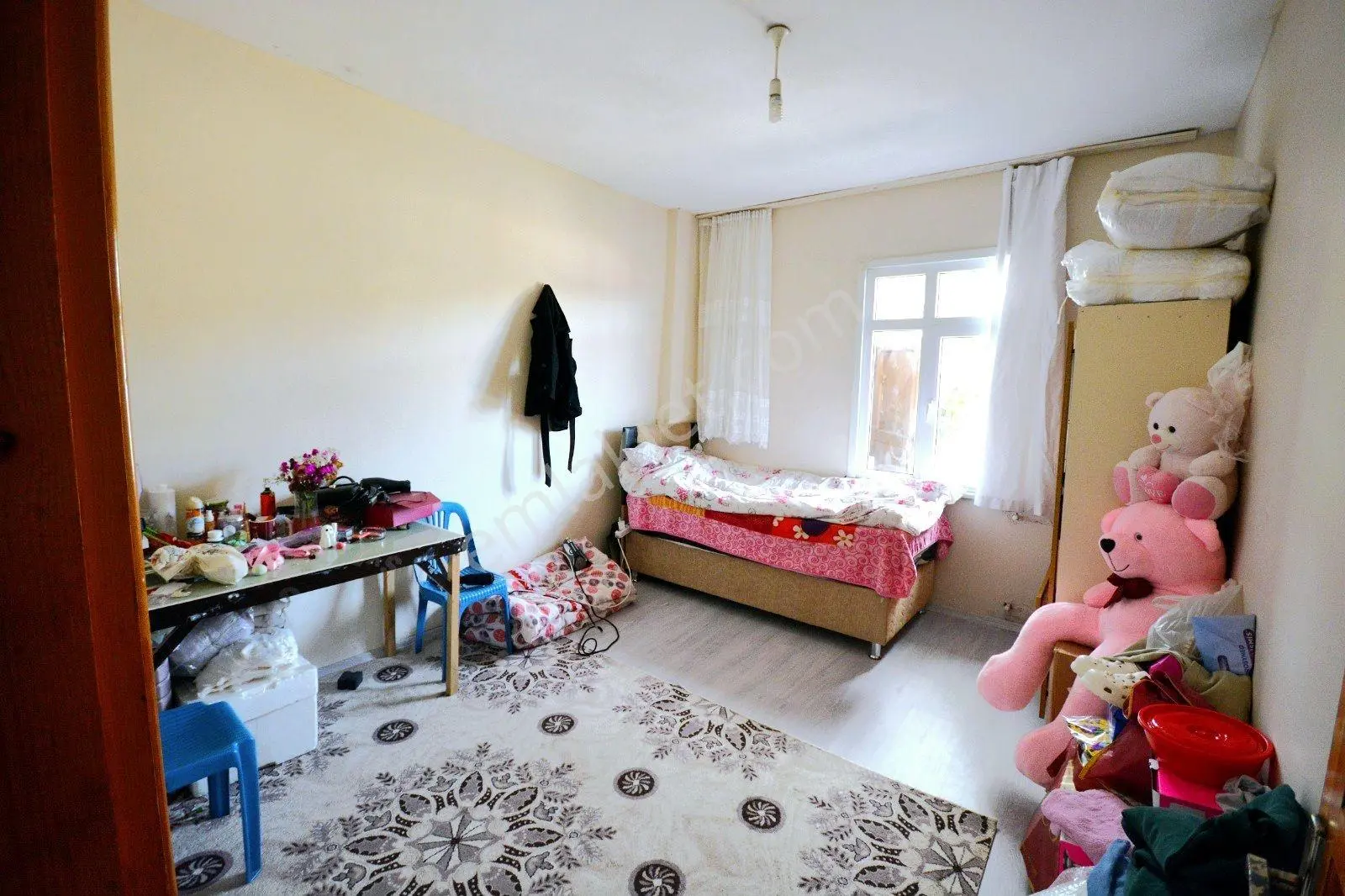 Satılık 41 M2 Hisseye Sahip 3+1 Merkezi Konumda Yatırımlık Daire — fotoğraf 15