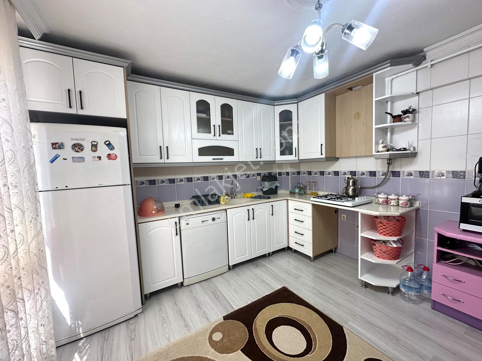 11 Remax Best'ten Bayraklı Yamanlar'da Satılık Komple Bına — fotoğraf 7