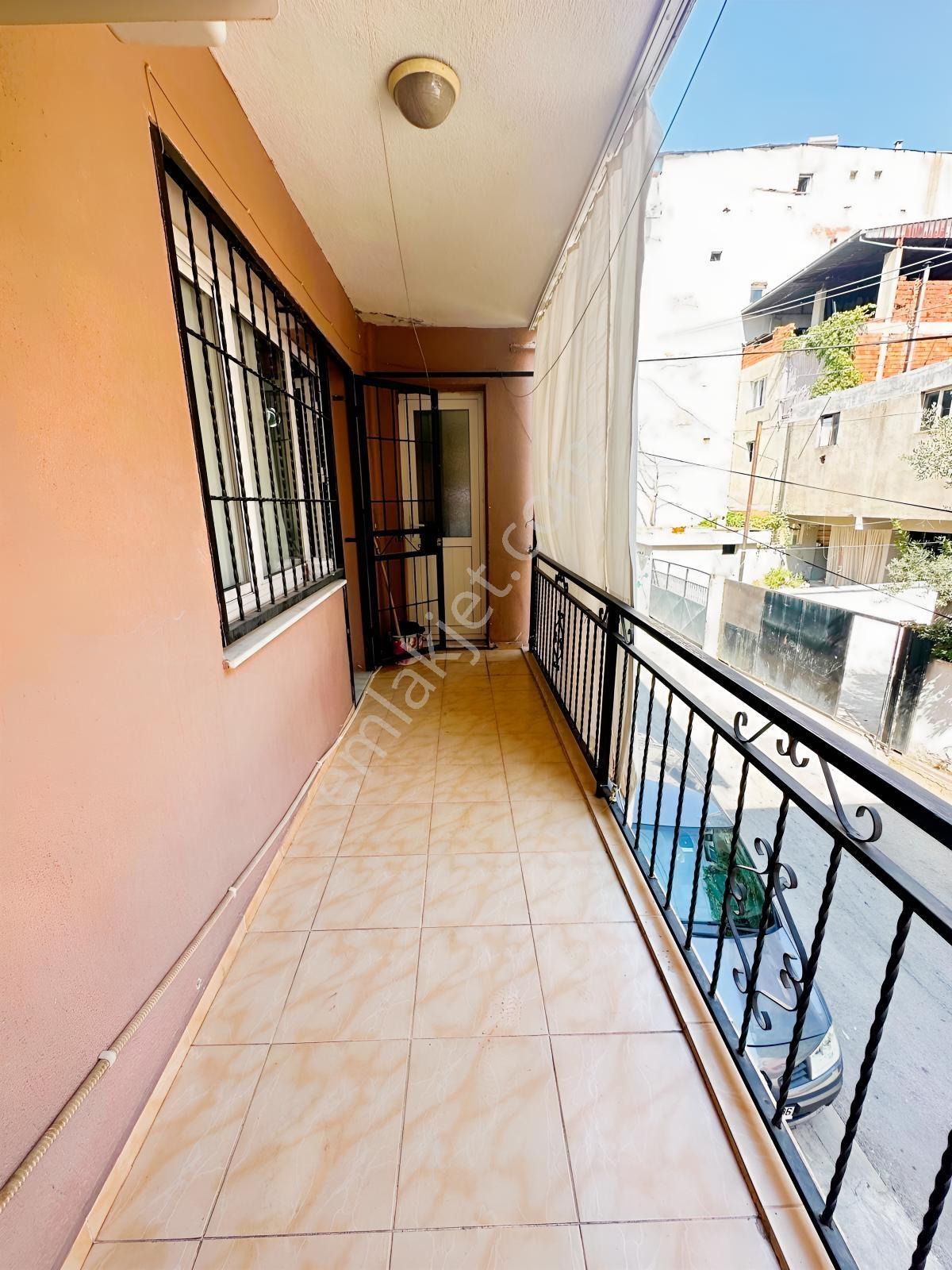 11 Remax Best'ten Bayraklı Yamanlar'da Satılık Komple Bına — fotoğraf 20