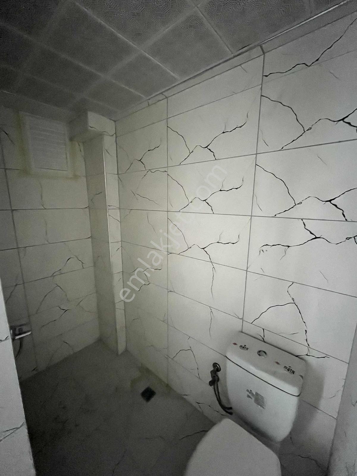 Ful + Ful Yapılı Ara Kat Güney Cephe Merkezi Konumda Daire !! — fotoğraf 17