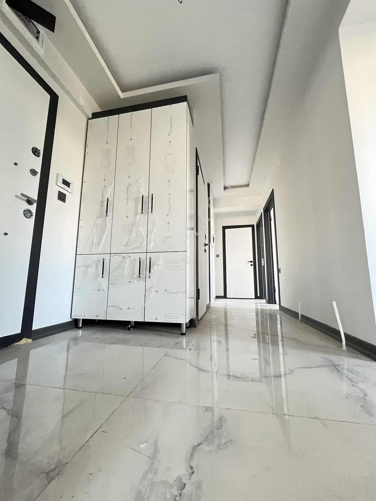 Ful + Ful Yapılı Ara Kat Güney Cephe Merkezi Konumda Daire !! — fotoğraf 27