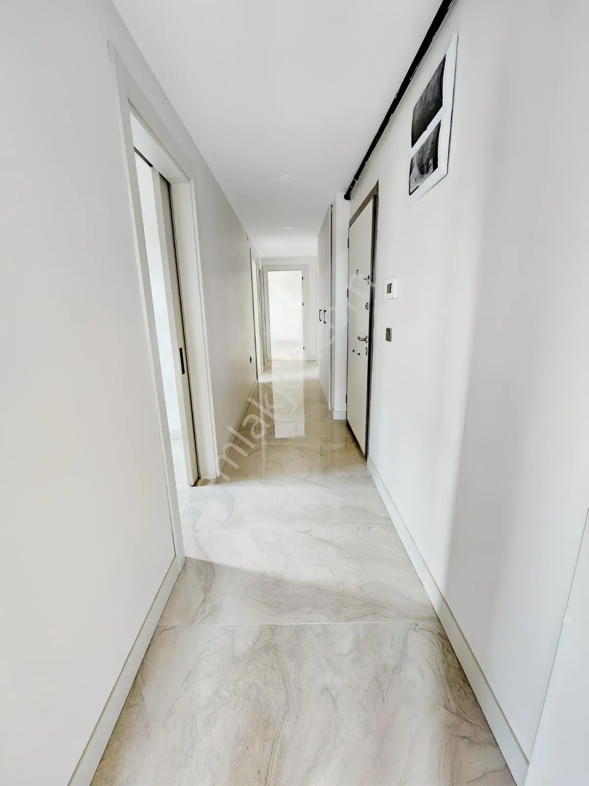 Şerifali'de Harika Konumda Kat Mülkiyetli Sıfır 2+1 — fotoğraf 9