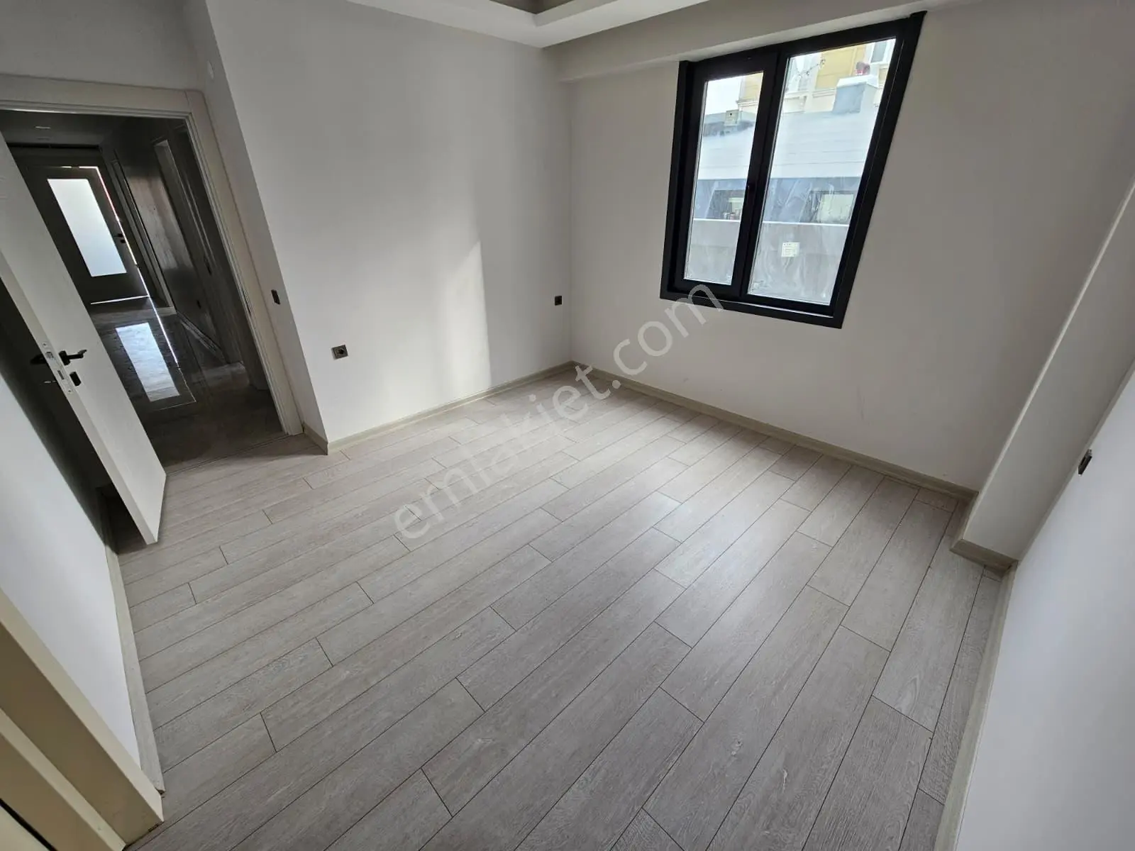 Şerifali'de Harika Konumda Kat Mülkiyetli Sıfır 2+1 — fotoğraf 27