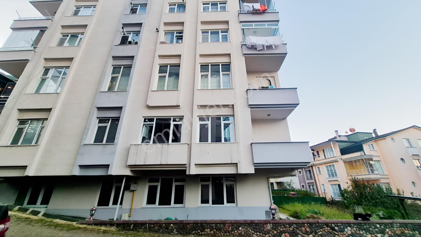Mabel'den-güzelyalı Mah. Huzurlu Ve Kısmen Deniz Manzaralı 2+1 — fotoğraf 21