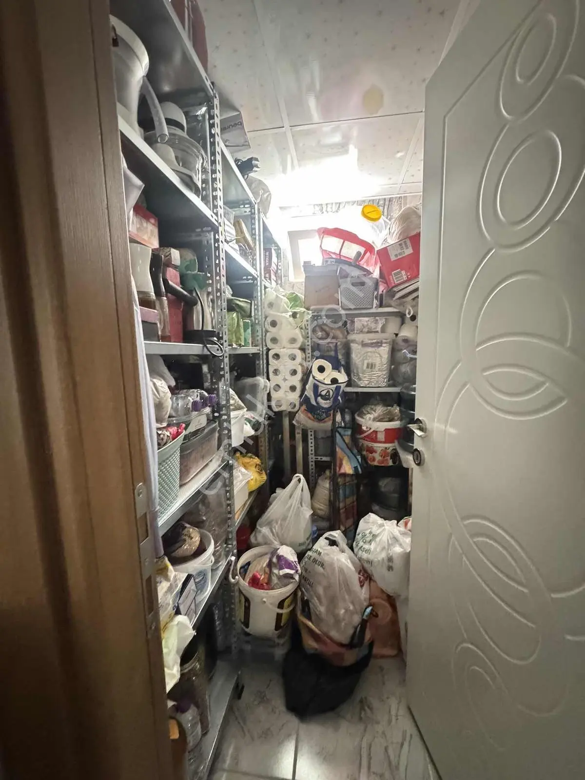 Kuzeyyaka Merkezi Konumda Devasa Genişlikte 3+1 Satılık Daire — fotoğraf 9