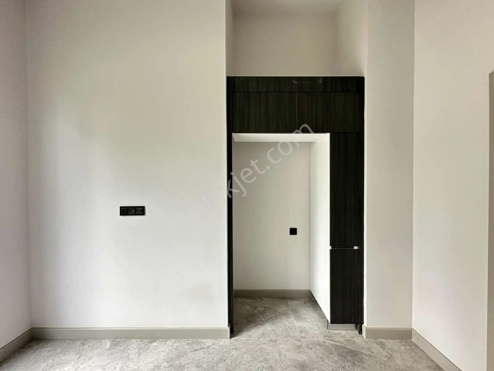 Çınarköy Evleri / Büyük Tip / Yüksek Tavan / 3+1 Bahçe Katı / — fotoğraf 8