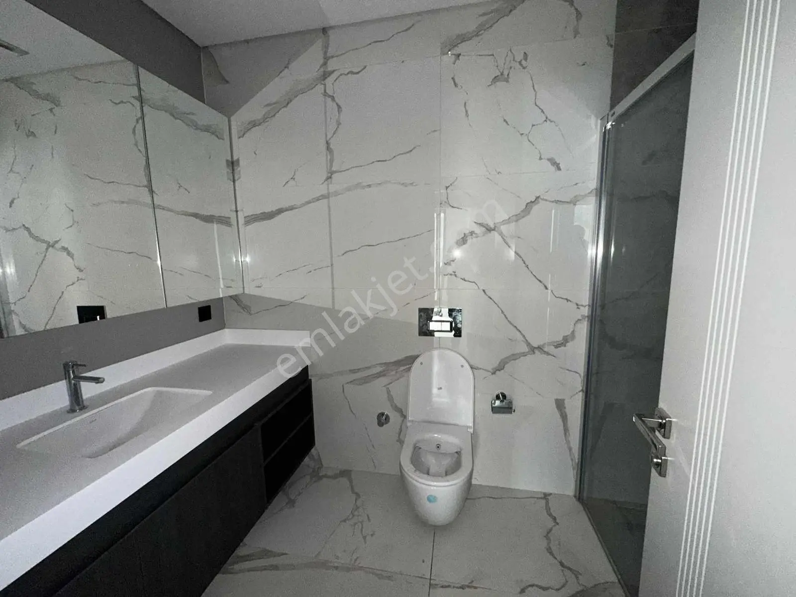 Çınarköy Evleri / Büyük Tip / Yüksek Tavan / 3+1 Bahçe Katı / — fotoğraf 17