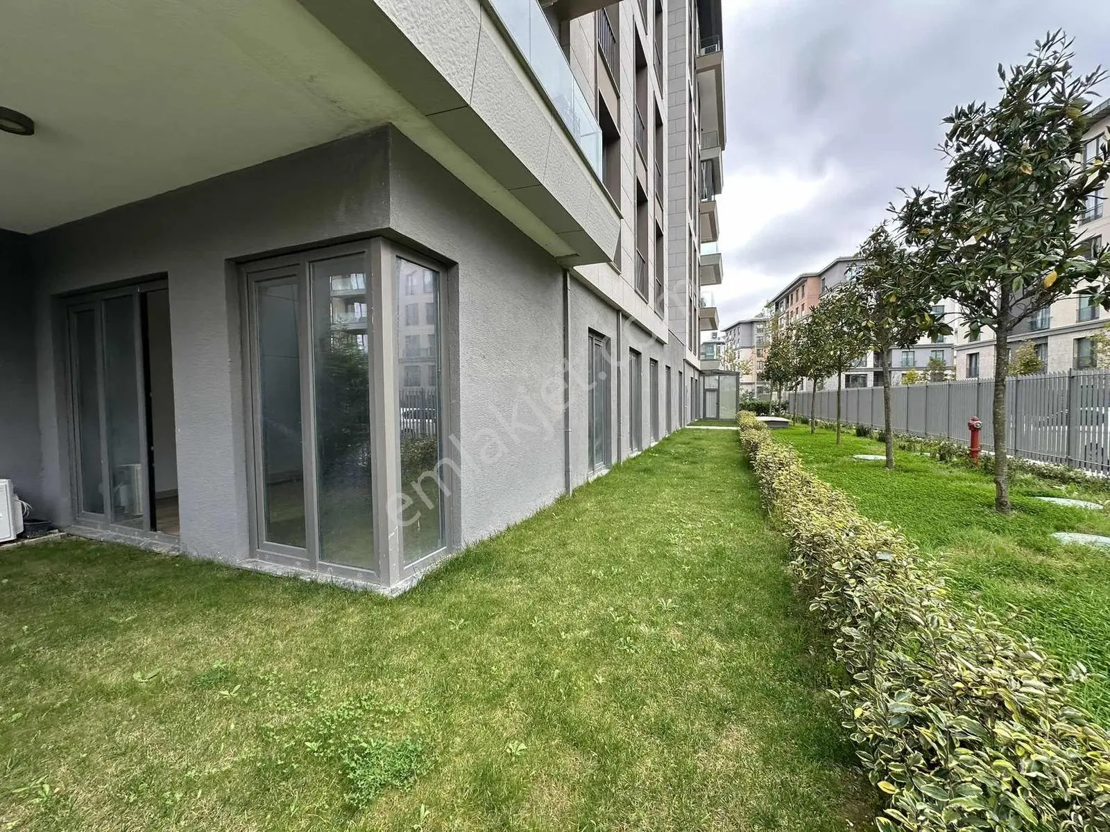 Çınarköy Evleri / Büyük Tip / Yüksek Tavan / 3+1 Bahçe Katı / — fotoğraf 23