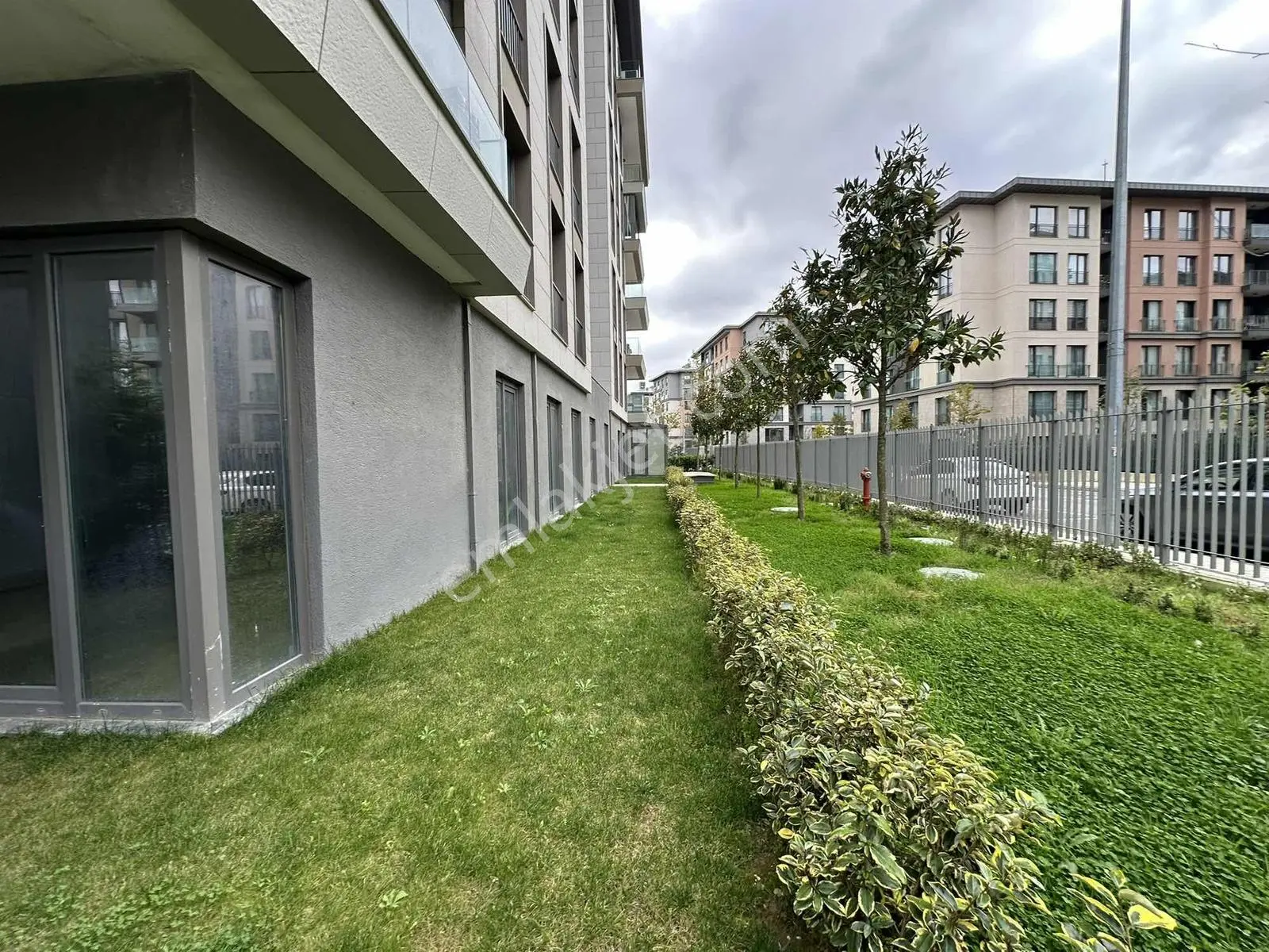 Çınarköy Evleri / Büyük Tip / Yüksek Tavan / 3+1 Bahçe Katı / — fotoğraf 24