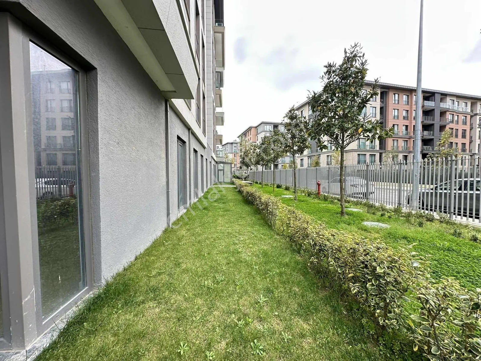 Çınarköy Evleri / Büyük Tip / Yüksek Tavan / 3+1 Bahçe Katı / — fotoğraf 26
