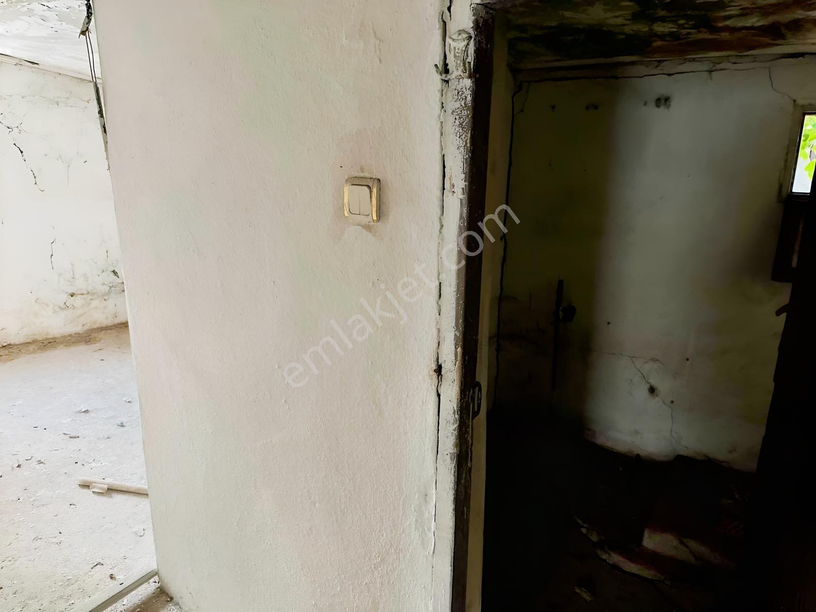 Alaşehir Beşeylül Mahallesinde 3 Kat İmarlı, Yatırımlık Arsa! — fotoğraf 6