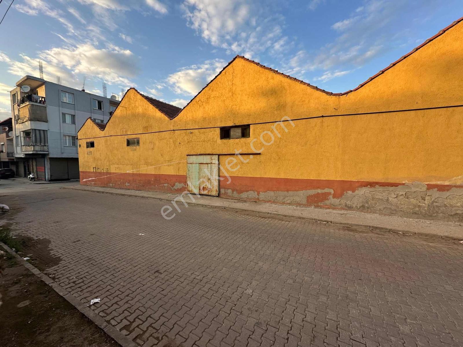 Alaşehir Beşeylül Mahallesinde 3 Kat İmarlı, Yatırımlık Arsa! — fotoğraf 14