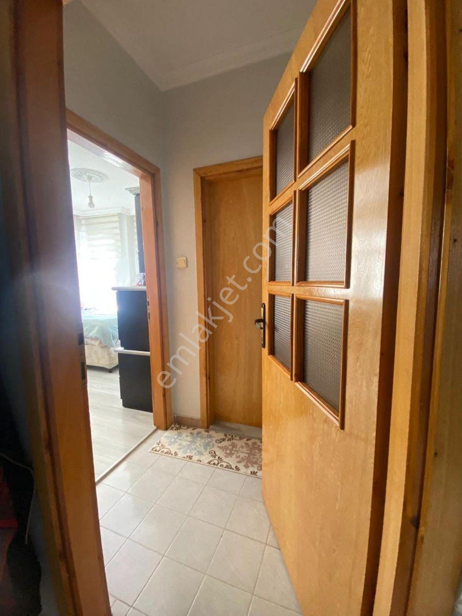 Sakarya Mahallesinde Satılık 2+1 — fotoğraf 6