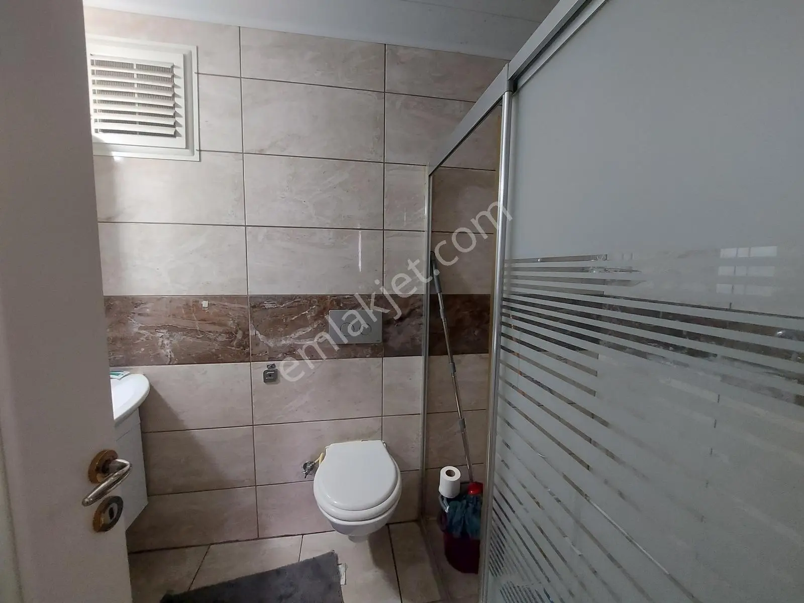 Yeni Rota'dan Yüksek Kat Geniş Satılık 3+1 Daire — fotoğraf 24
