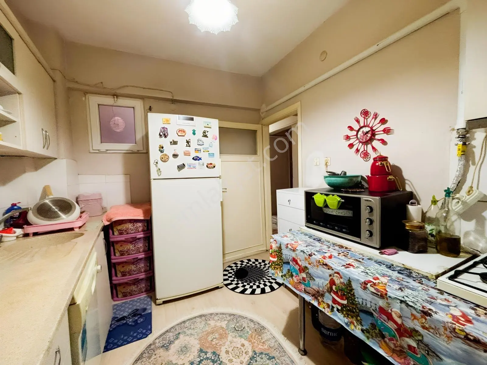 Edremitin Merkezinde Satılık 2+1 Daire — fotoğraf 11