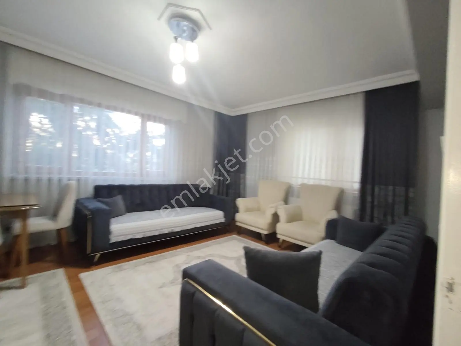 Yılmaz Gayrimenkulden 1 Kat Ön Ve Park Cephe Masrafsız Acıl 2+1 — fotoğraf 3