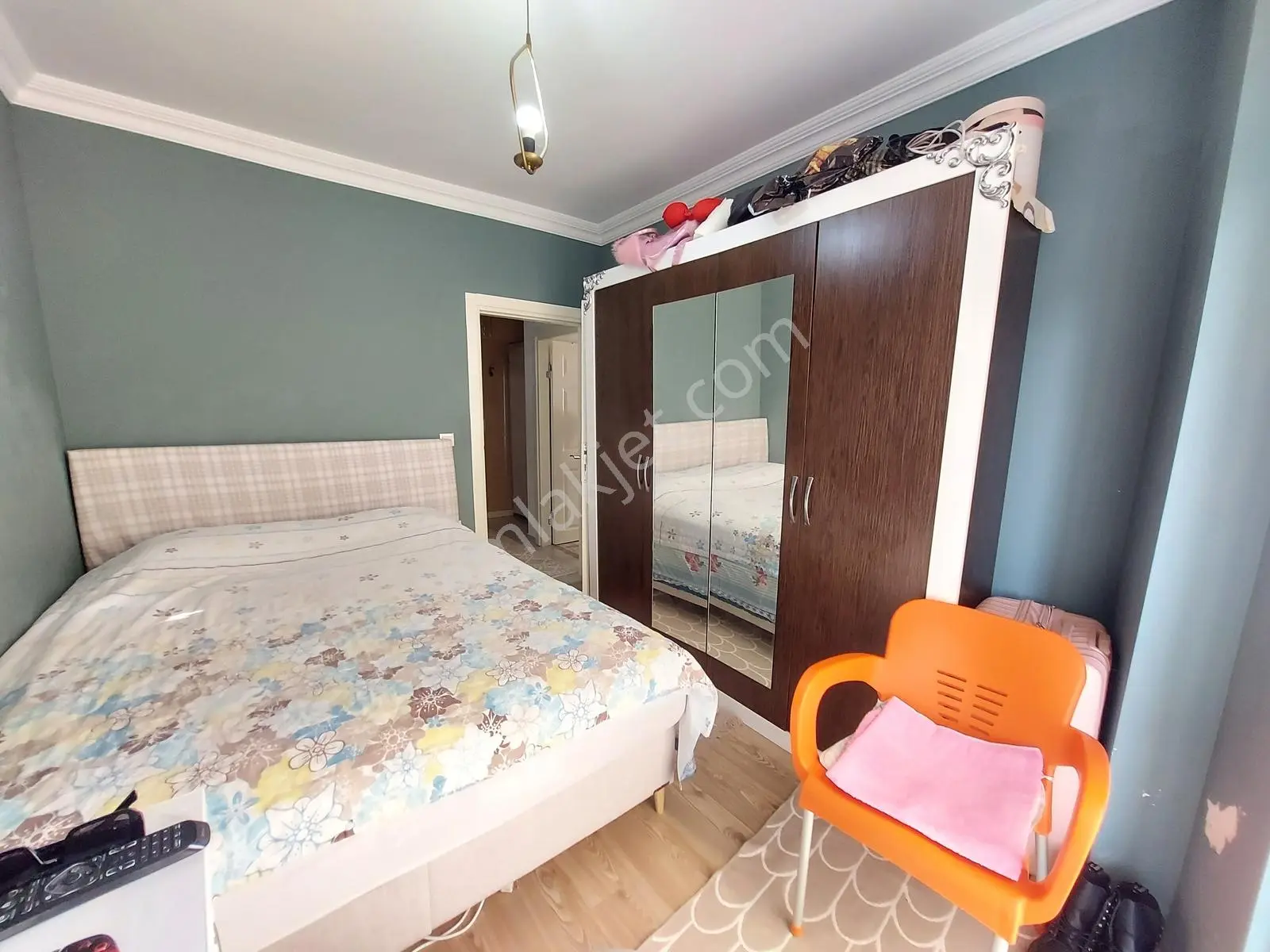 Sarılar Merkezde Dükkan Üstü 3+1 Masrafsız Geniş Daire — fotoğraf 14