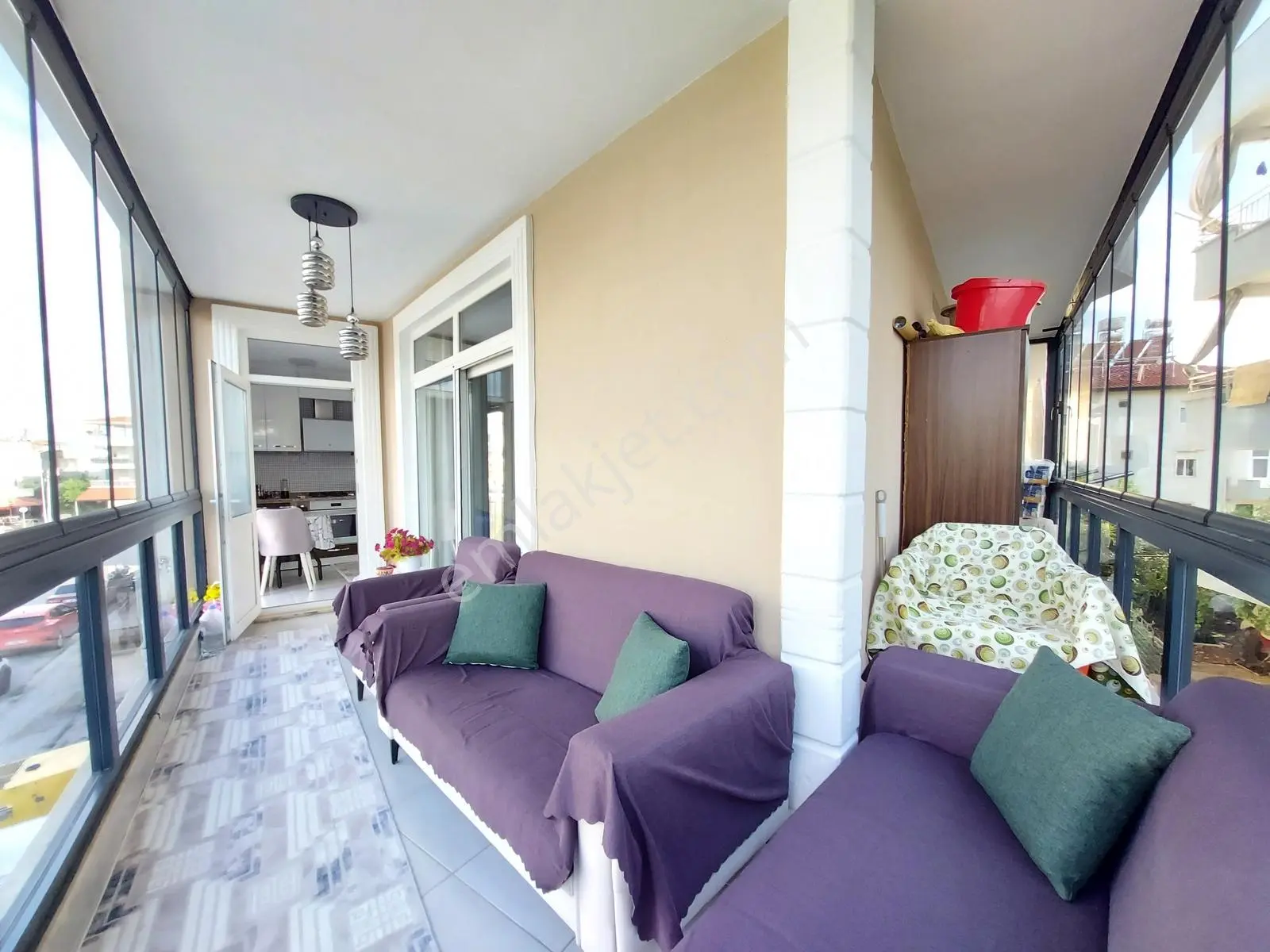 Sarılar Merkezde Dükkan Üstü 3+1 Masrafsız Geniş Daire — fotoğraf 27
