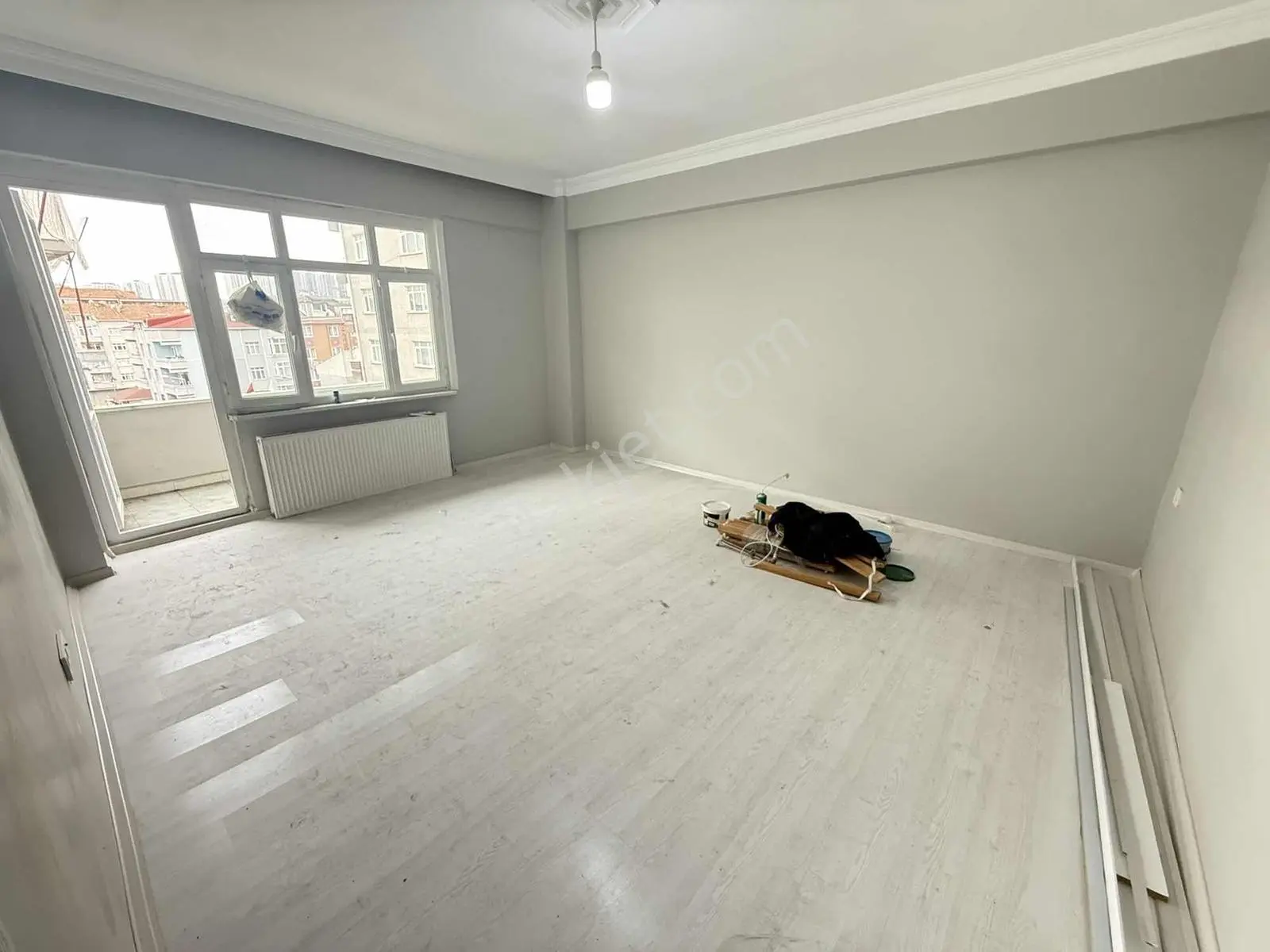 Mercan Emlak'tan 100 M2 2+1 Masrafsız Çift Balkonlu Ara Kat — fotoğraf 6