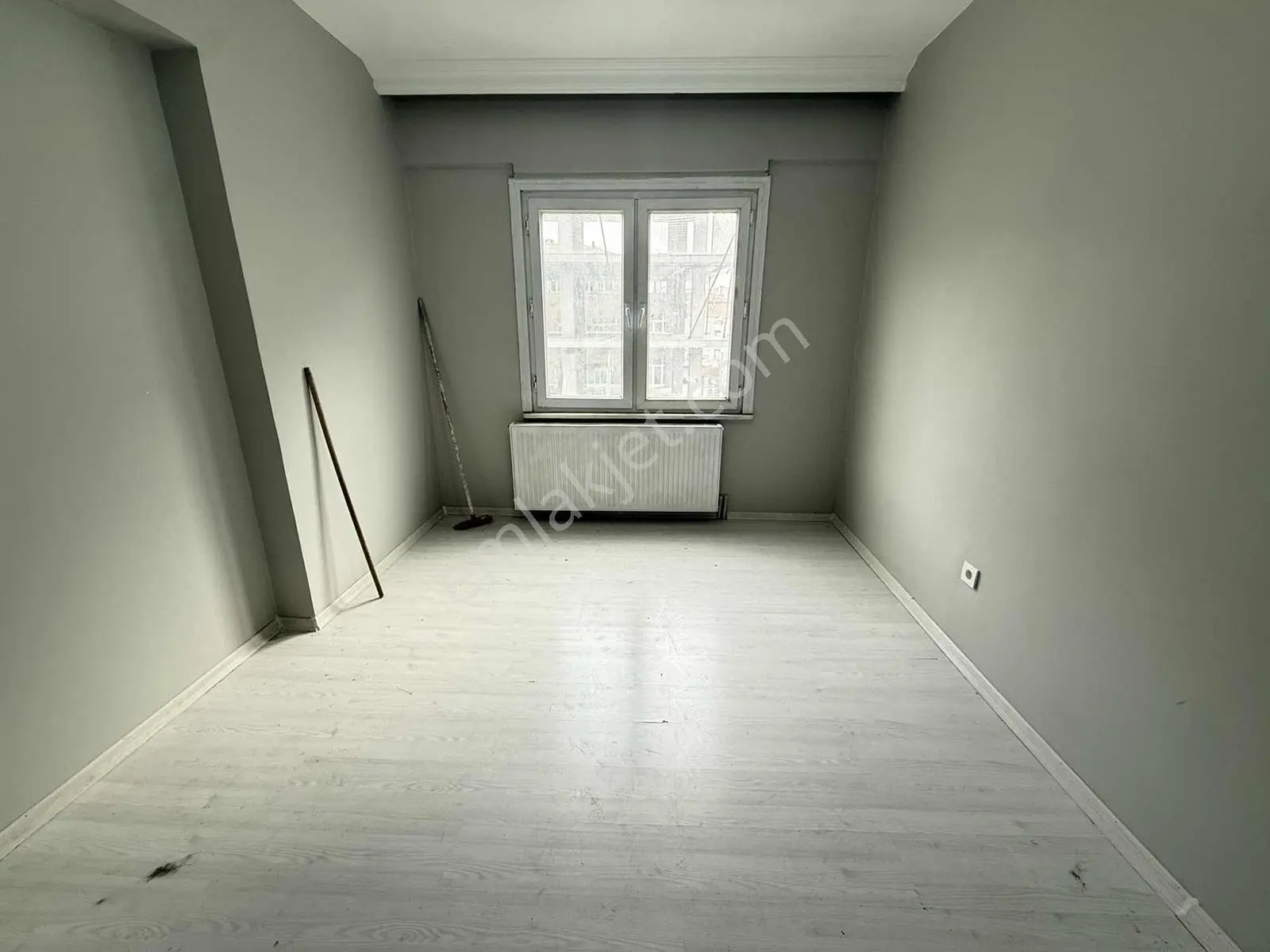 Mercan Emlak'tan 100 M2 2+1 Masrafsız Çift Balkonlu Ara Kat — fotoğraf 27