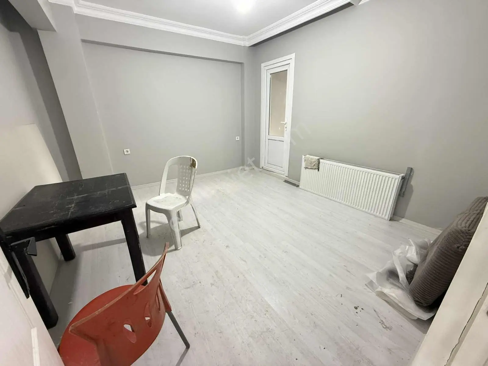 Mercan Emlak'tan 100 M2 2+1 Masrafsız Çift Balkonlu Ara Kat — fotoğraf 36