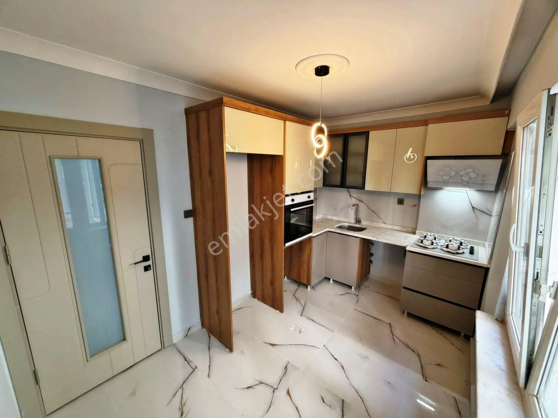 Aktif'ten Akçay'da Satılık Denize 300mt Full Yapılı Harika Konumlu 2+1 Ferah Daire — fotoğraf 17