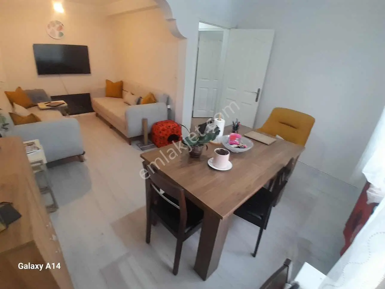 Eyüpte Gop Meydana Yakın Olan 2 + 1 Satılık Dairemiz — fotoğraf 4