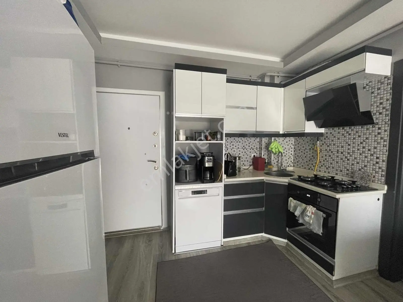 Dokuzçeşmeler Kampüs Civarı Eşyalı Doğalgazlı 1+1 — fotoğraf 11