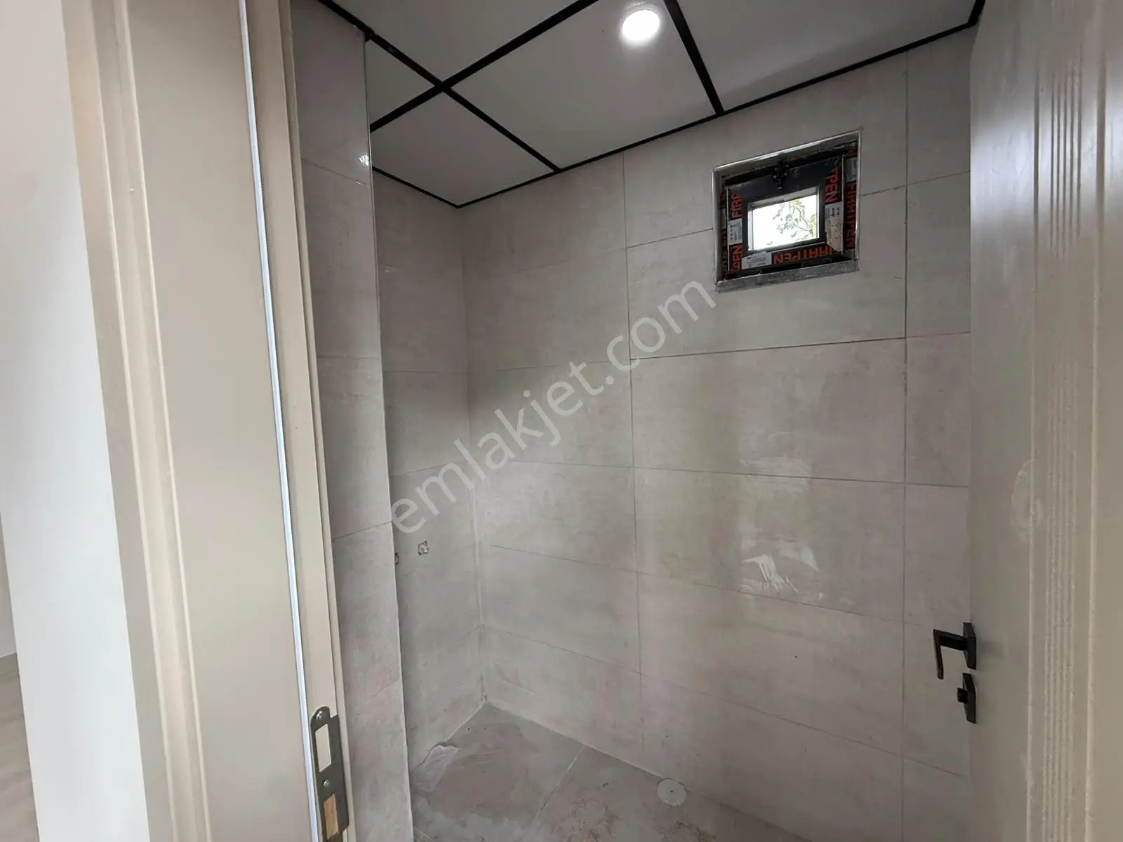Güven'den Kapaklı'da Ebeveyn Banyolu Kapalı Otoparklı 3+1 Daire — fotoğraf 19