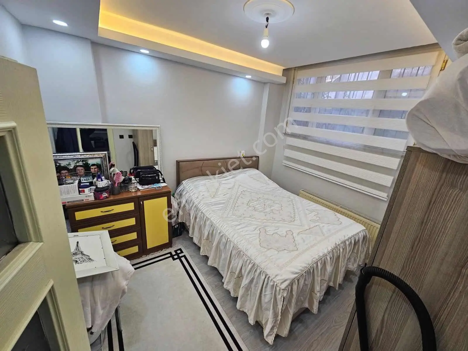 Zaferyapıdan Satılık Bağımsız Bahçekatı 2+1 85m2 16yaş 50.yılmh — fotoğraf 2