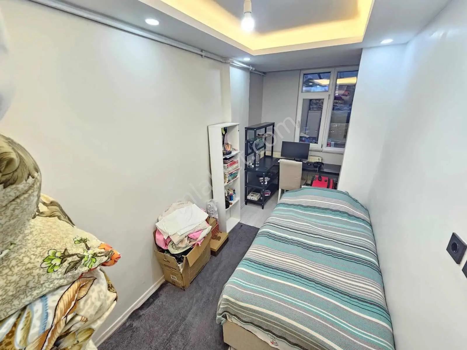 Zaferyapıdan Satılık Bağımsız Bahçekatı 2+1 85m2 16yaş 50.yılmh — fotoğraf 11