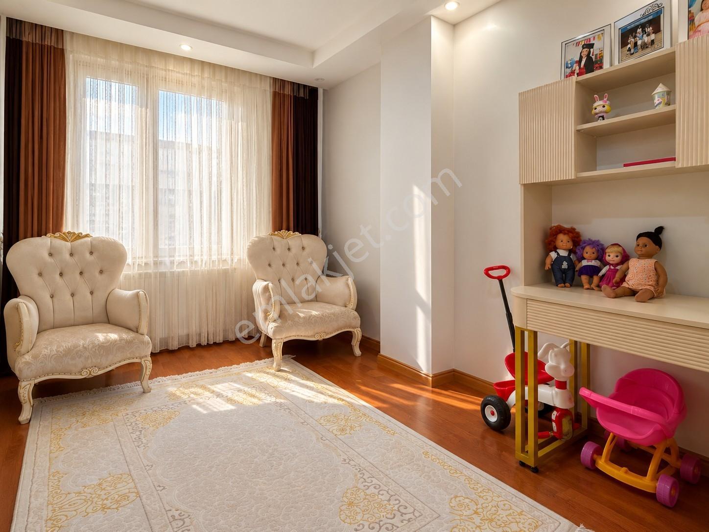 Kuponxten Kavaklı Merkezde 5+2 Net 220 M² Dubleks Fırsatı!!!! — fotoğraf 15