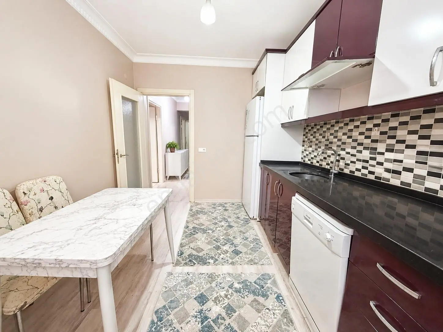 Doğan Araslı Bulv. 1 Dk Mesafe | Satılık 3+1 135m² Yüksek Giriş — fotoğraf 2