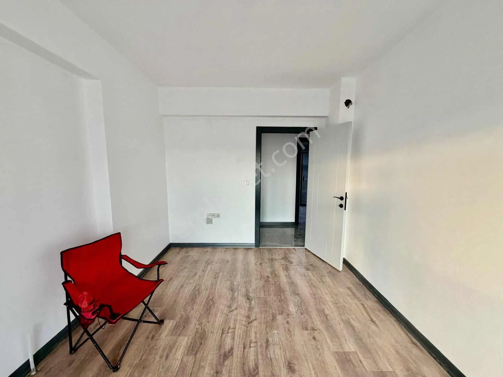 Avantaj'dan Şahapgürler'de Site İçi Katta Ful Yapılı 4+1 Daire!! — fotoğraf 17