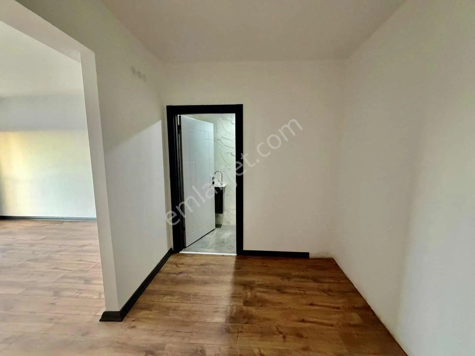 Avantaj'dan Şahapgürler'de Site İçi Katta Ful Yapılı 4+1 Daire!! — fotoğraf 24
