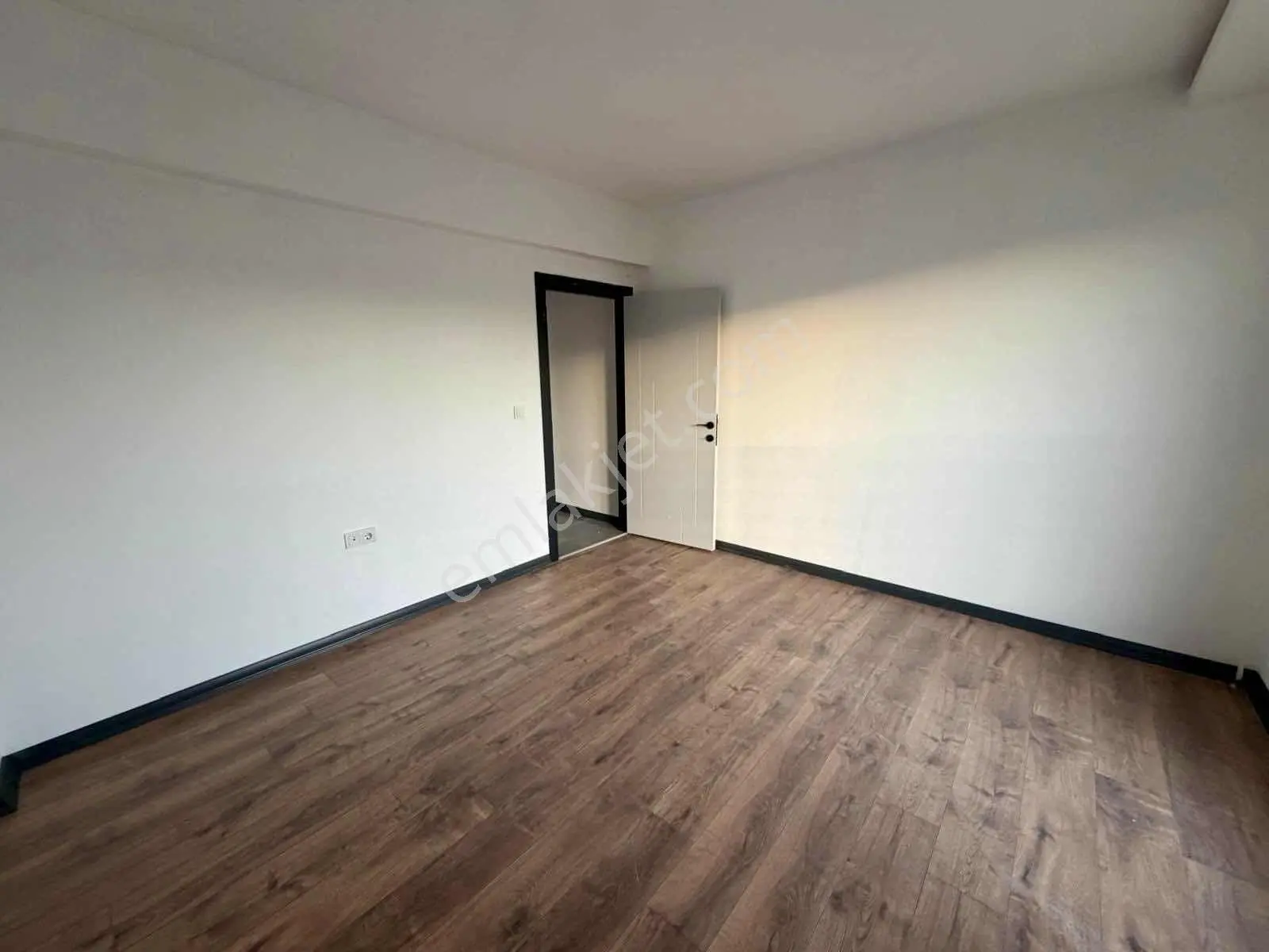 Avantaj'dan Şahapgürler'de Site İçi Katta Ful Yapılı 4+1 Daire!! — fotoğraf 30