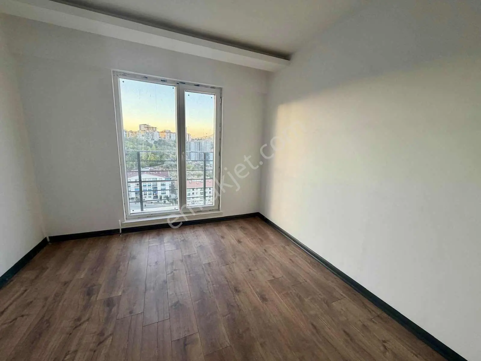 Avantaj'dan Şahapgürler'de Site İçi Katta Ful Yapılı 4+1 Daire!! — fotoğraf 32