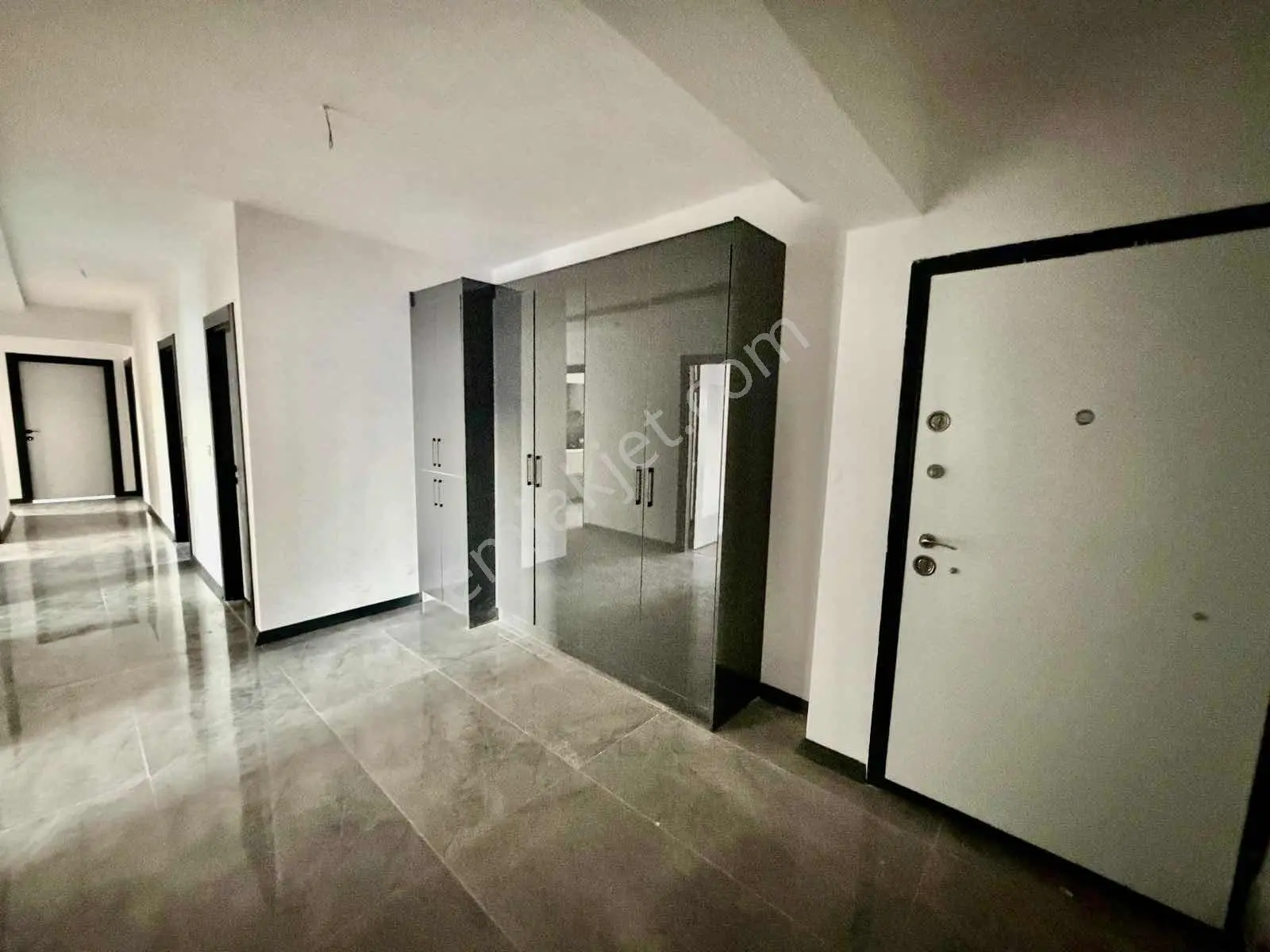 Avantaj'dan Şahapgürler'de Site İçi Katta Ful Yapılı 4+1 Daire!! — fotoğraf 34