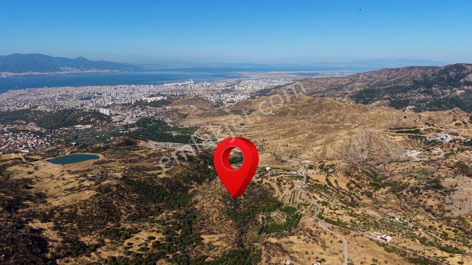 38 İzmir Bayraklı Doğançay'da Yola Cepheli 60 Dönüm Satılık Arsa — fotoğraf 10