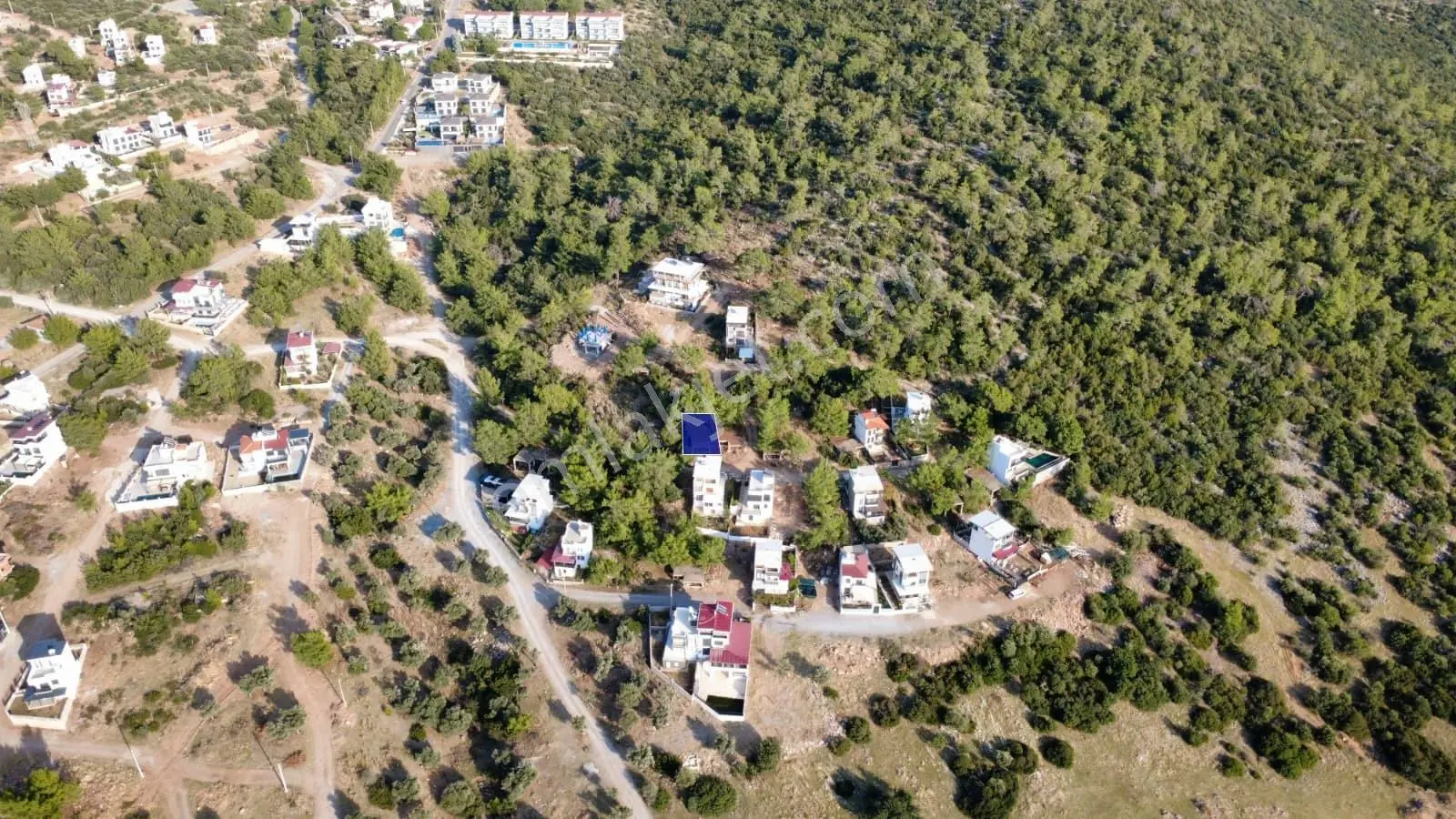 Didim Akbükte Vılla Yapılaşmasına Uygun Arsa — fotoğraf 3