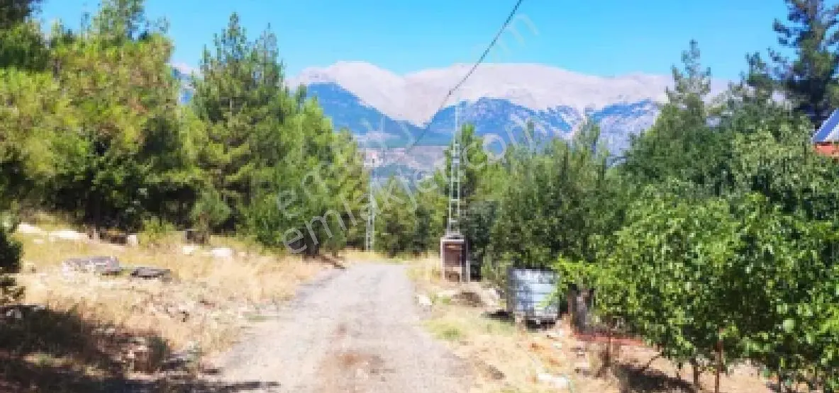 Pozantı Eskikonacıkta Hisseli Villa Arazisi