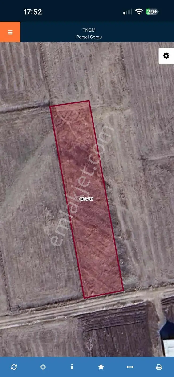Enes Acur'Dan Akören Tülce'De 2.598 M2 Sulanabilir Tarla