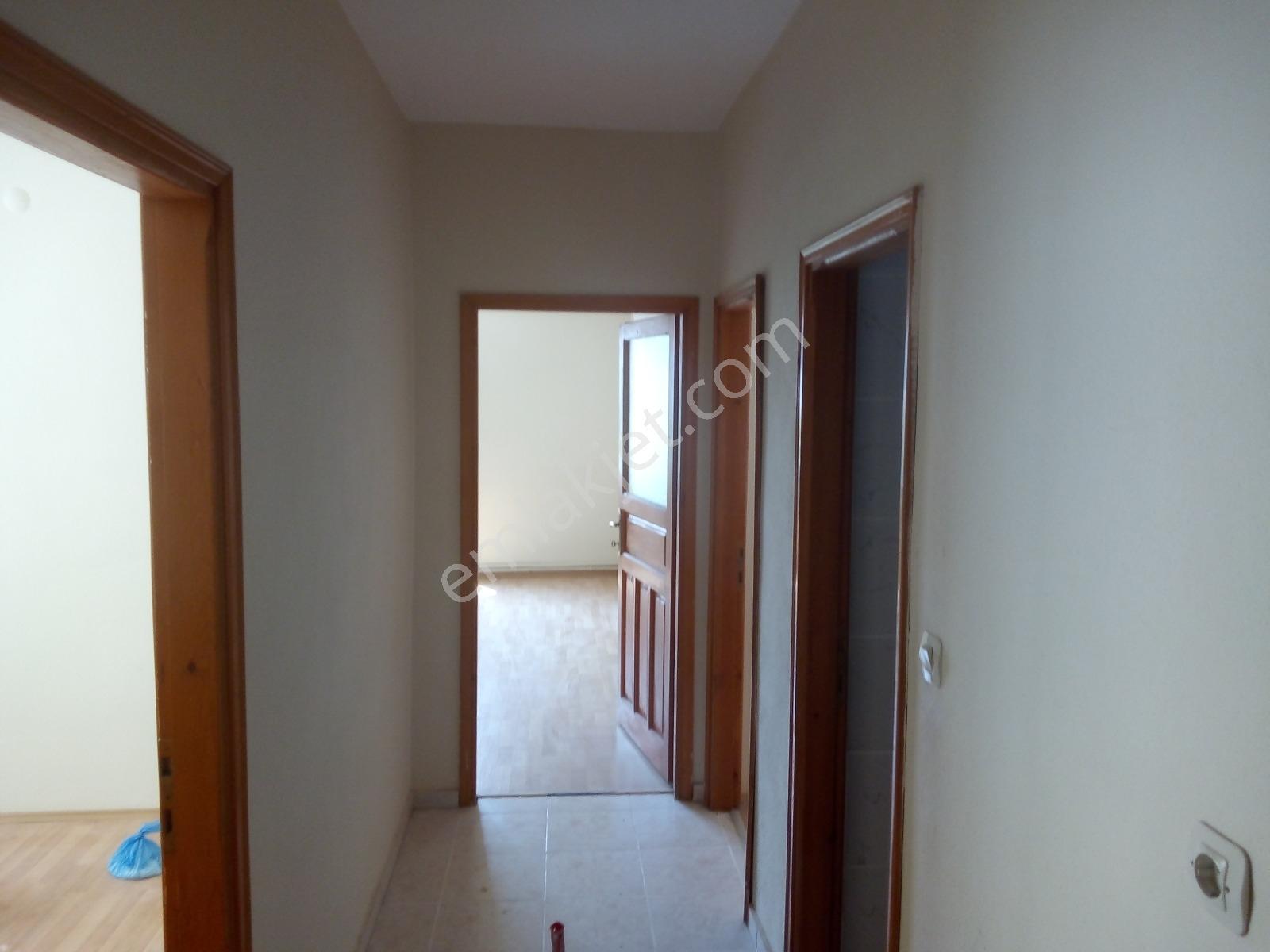 Plevne Mah.de Ara Kat Satılık 3+1 125 M2 Daire — fotoğraf 7