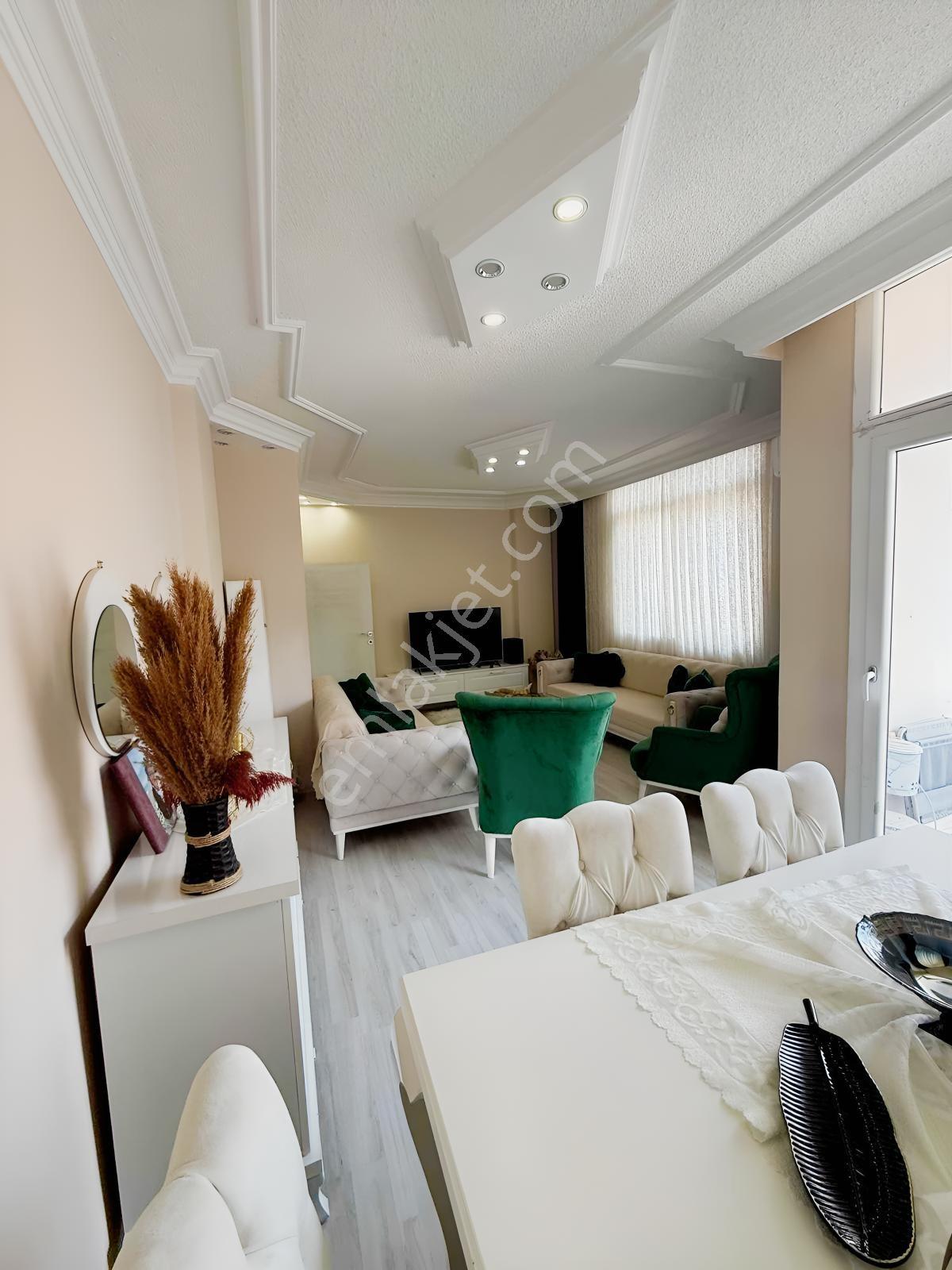 Çarşı Merkez De 3+1 Satılık Daire — fotoğraf 6