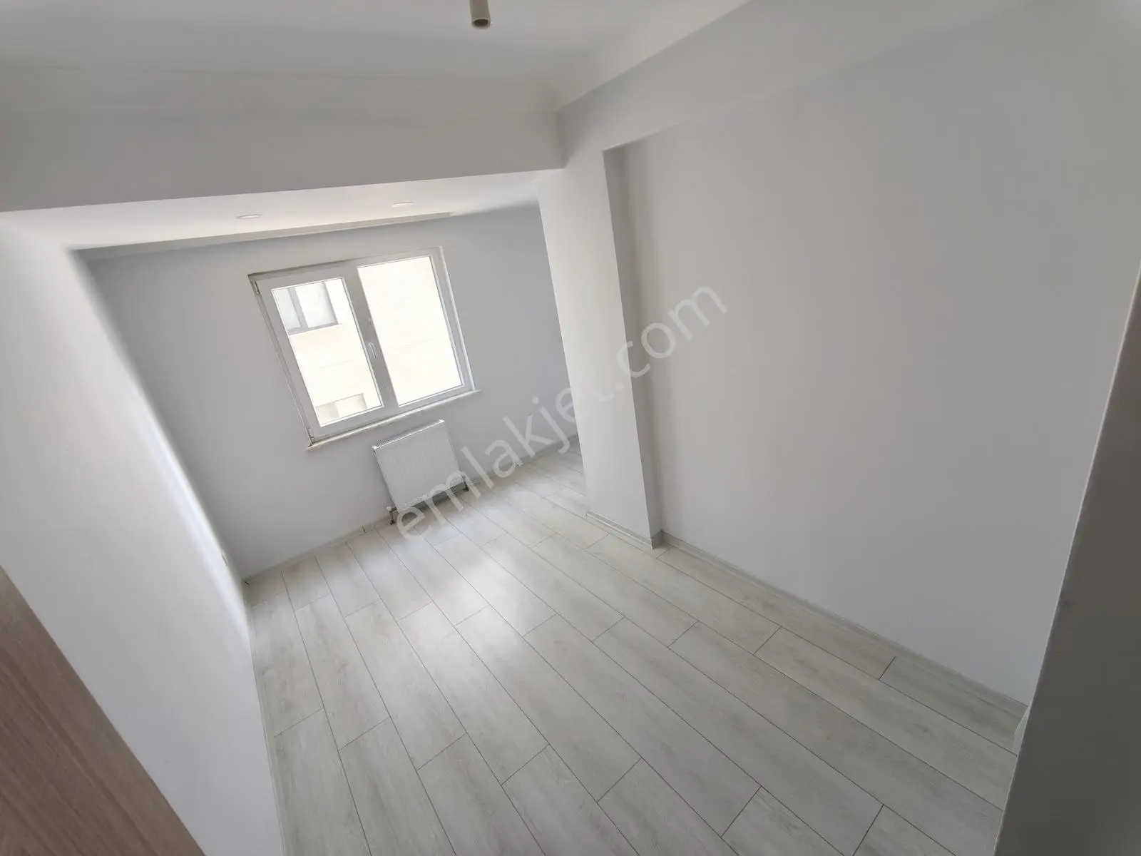 Sultanbeyli'de Eminevime Uygun Satılık 3+1 Boş & Geniş & Arakat — fotoğraf 22