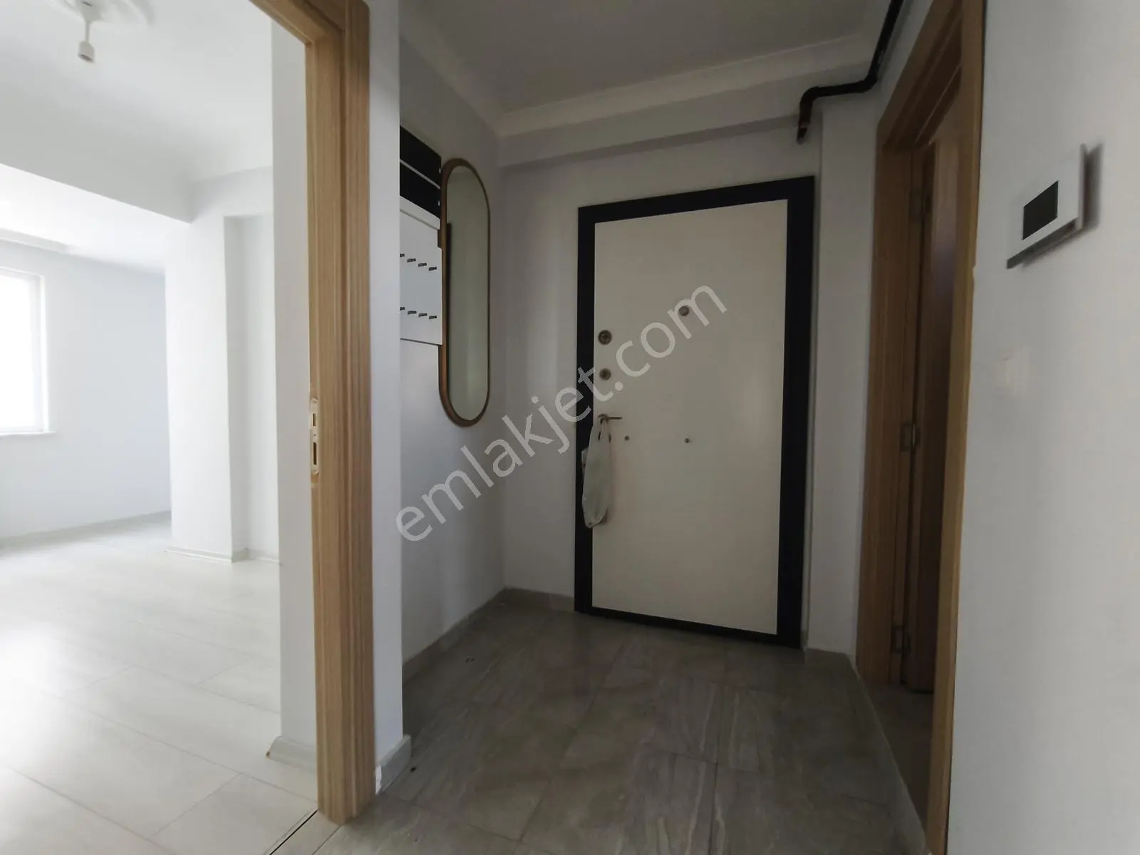 Sultanbeyli'de Eminevime Uygun Satılık 3+1 Boş & Geniş & Arakat — fotoğraf 27